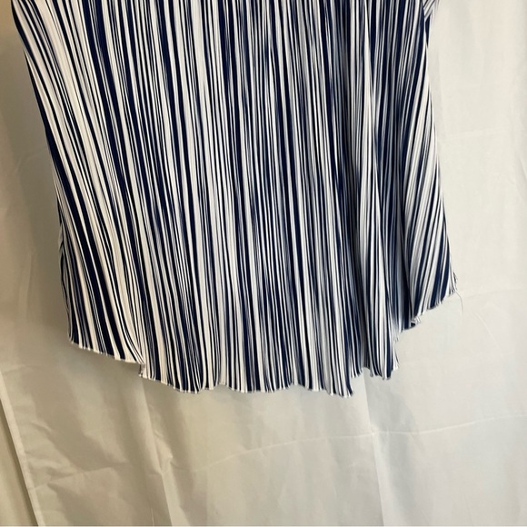 JOSEPH A Women’s Navy Blue White Stripe High Neck Sleeveless Blouse Size Medium - Picture 11 of 11
